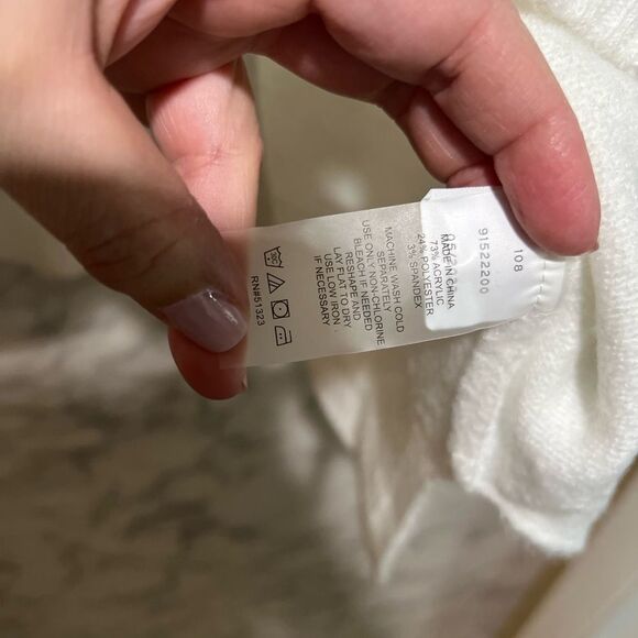 Vince Camuto Seamed Crewneck Sweater - Picture 7 of 13